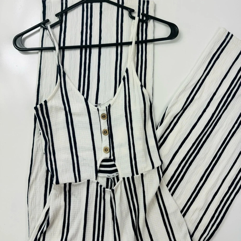 Love Tree White Pull on Striped Wide Leg Spaghetti Straps Jumpsuitβ